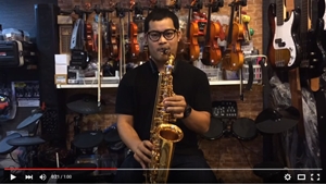 Alto Saxophone Overtone รุ่น Gold Lacquer